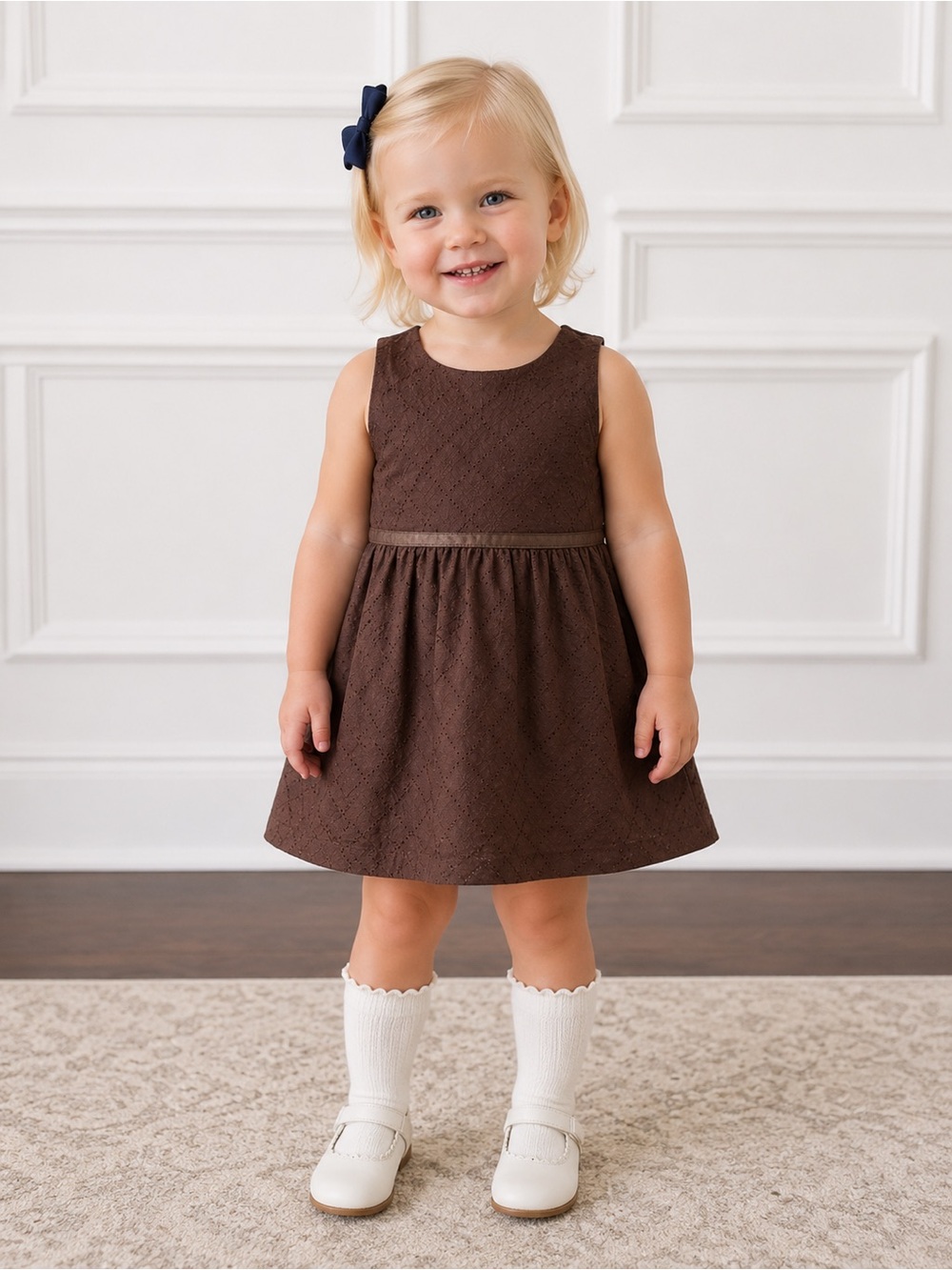 Burberry London Eyelet Lace Girls Iconic Sleeveless Dress